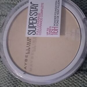 Maybelline #110 "SUPER STAY 16H"